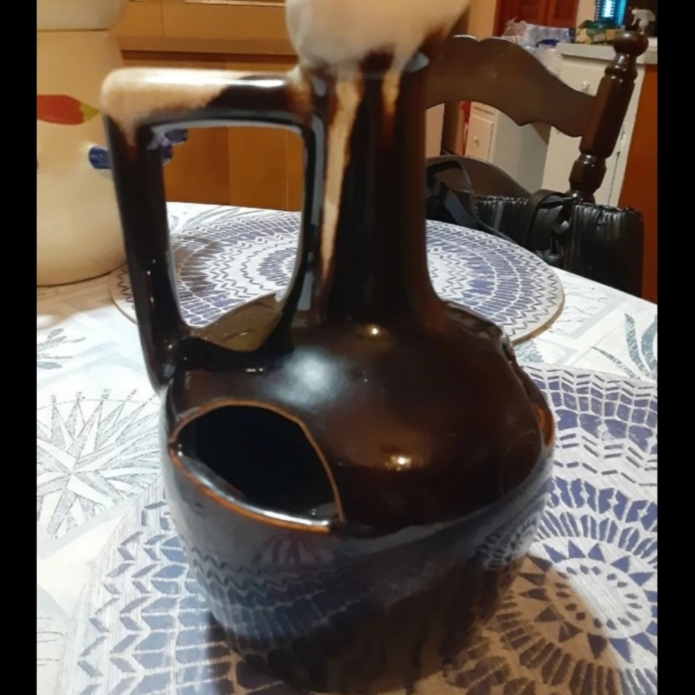 PFALTZGRAFF BROWN DIP STRAWBERRY PLANTER